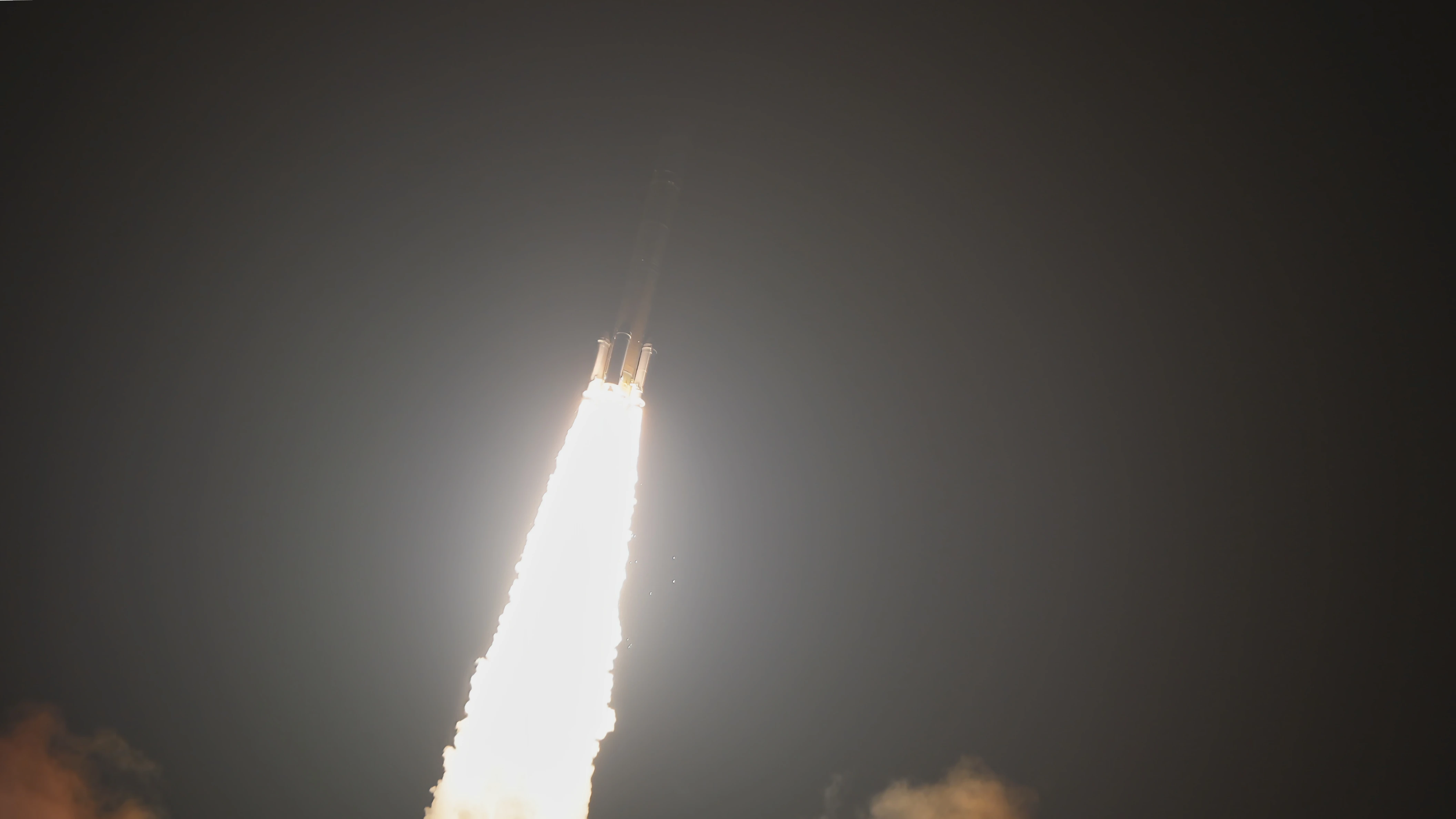 H3 Flight 10 climbs above Tanegashima with MMX aboard on 20 October 2026; the Idefix rover is enclosed inside the mission.